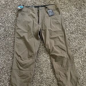 NWT Kuhl pant size 32x30 color walnut Radikl pant